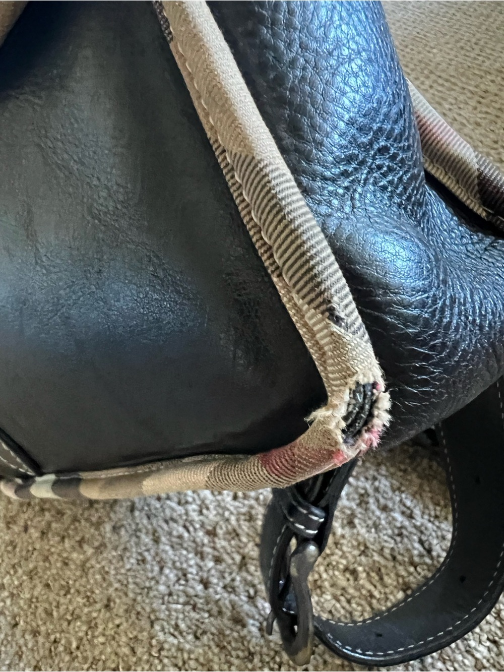 Burberry Vintage Black Leather & Nova Check Backpack – Authentic - Picture 7 of 9